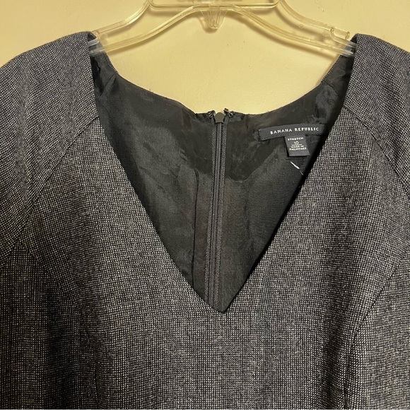Banana Republic Charcoal Gray Wool Short Sleeve Career Sheath Dress Size 10 - Picture 4 of 14